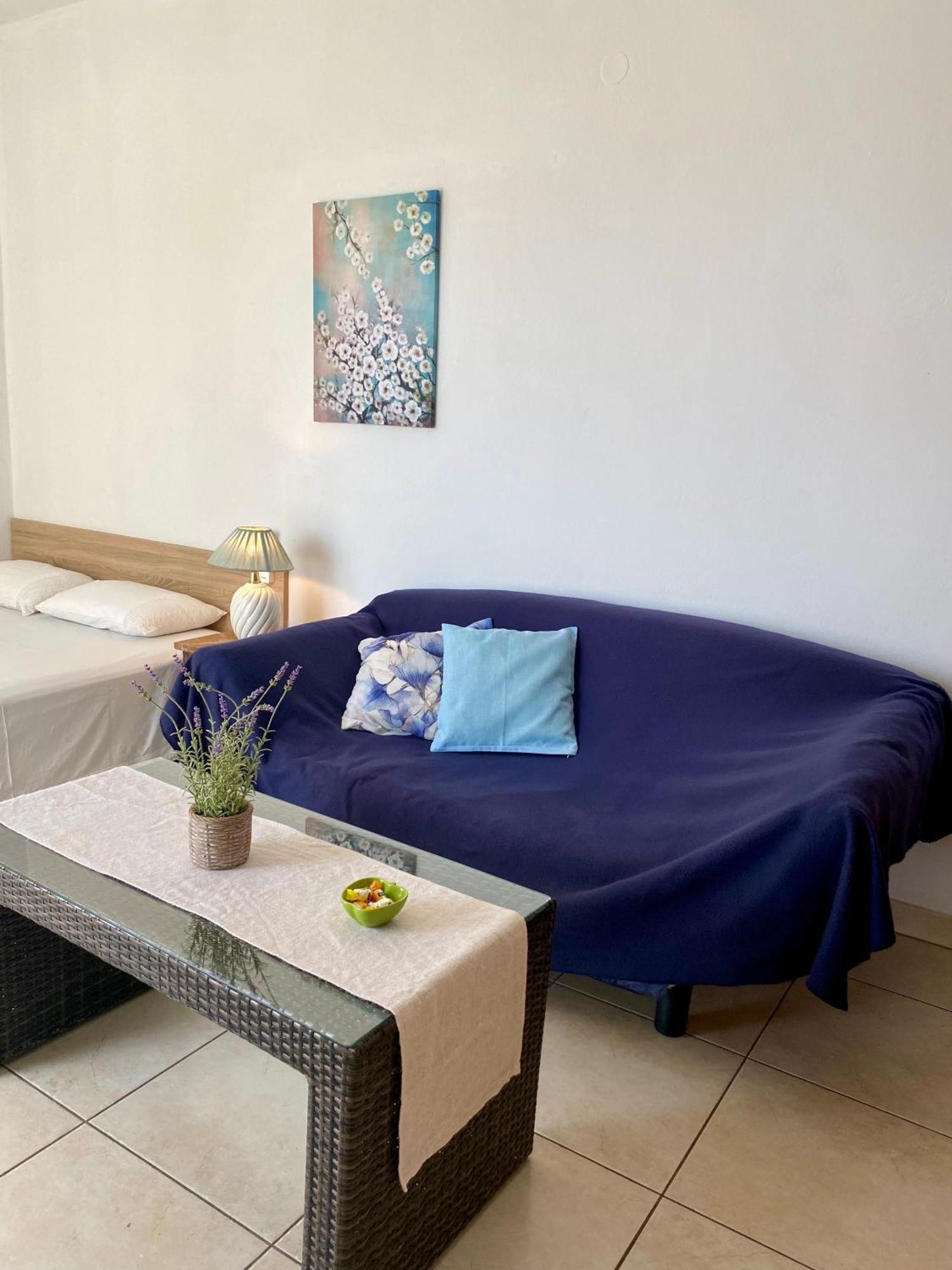 Zisis Apartments No2 카발라 외부 사진